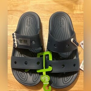 Crocs NWT Navy Sandals Men 3/Women’s 5